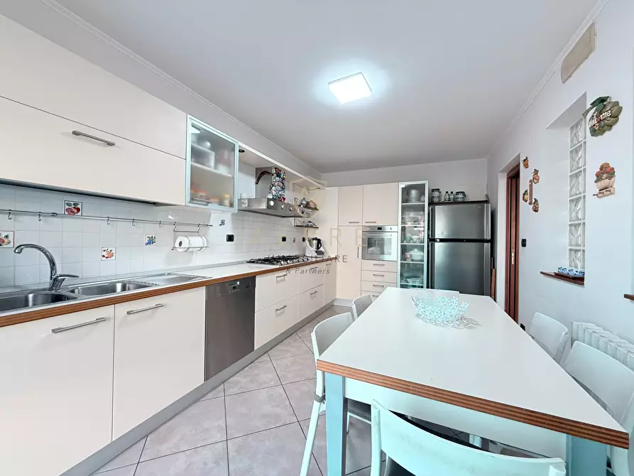 Immagine 11 di Casa indipendente in vendita  in Strada Licini 61 a Chieti