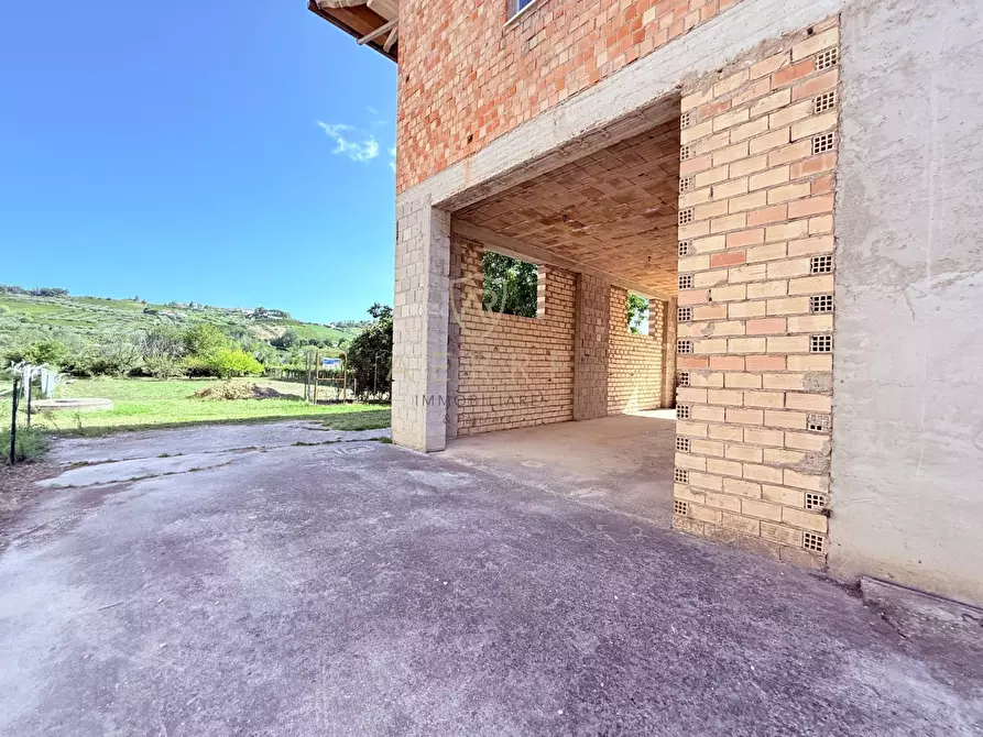 Immagine 7 di Casa indipendente in vendita  in Contrada Val di Foro 61 a Ari