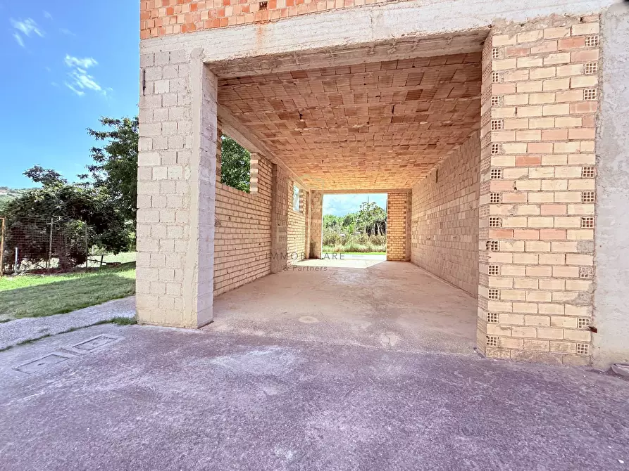 Immagine 8 di Casa indipendente in vendita  in Contrada Val di Foro 61 a Ari