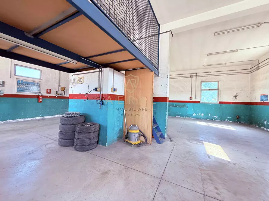 Immagine 26 di Casa indipendente in vendita  in Contrada Val di Foro 61 a Ari