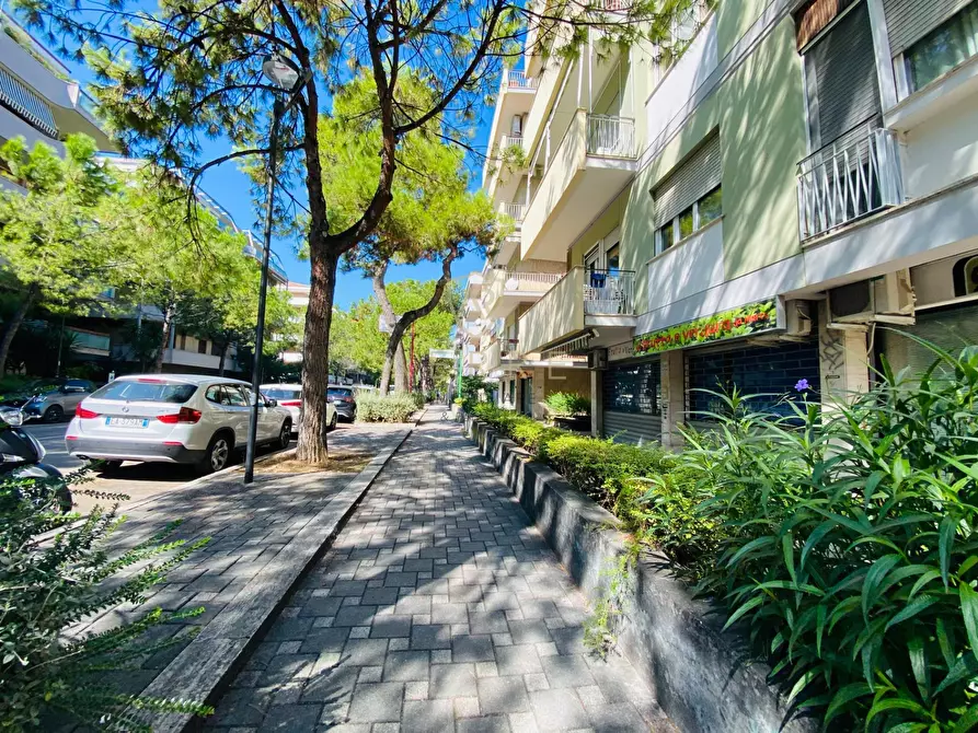 Immagine 1 di Appartamento in vendita  in Viale Kennedy 78 a Pescara