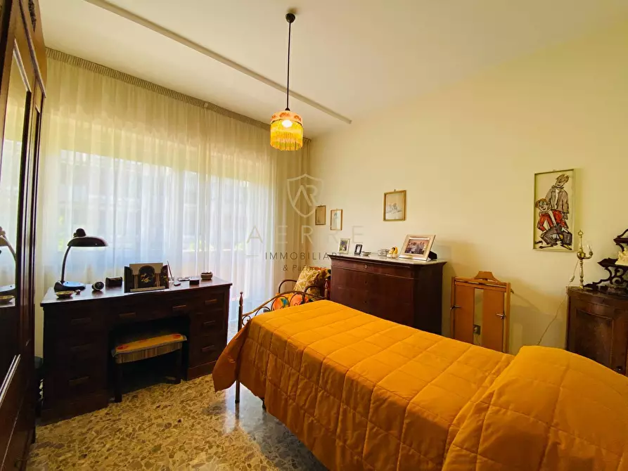 Immagine 30 di Appartamento in vendita  in Viale Kennedy 78 a Pescara