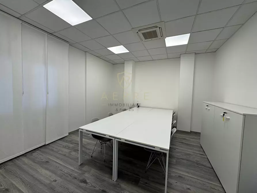 Immagine 4 di Ufficio in affitto  in Via Chieti 20 a Pescara