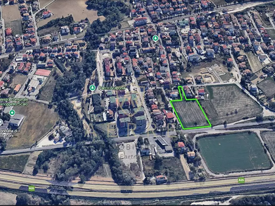 Immagine 2 di Terreno residenziale in vendita  in SR5 MANOPPELLO a Manoppello