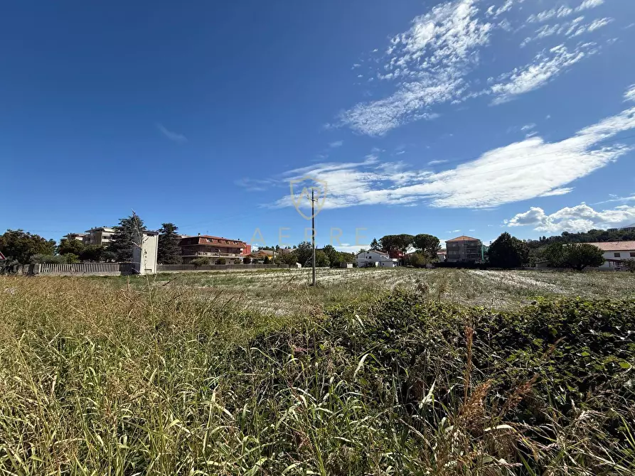 Immagine 14 di Terreno residenziale in vendita  in SR5 MANOPPELLO a Manoppello