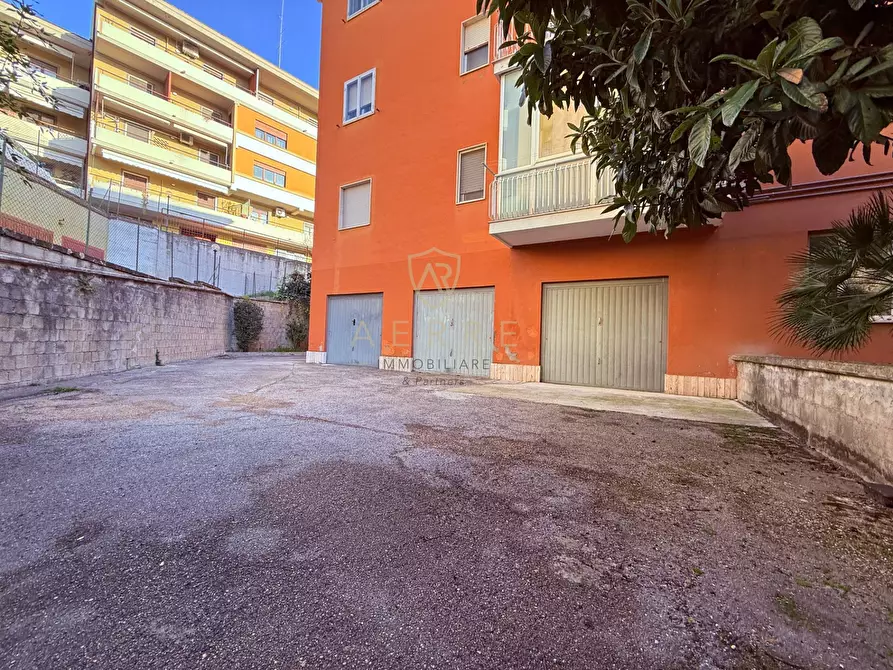 Immagine 7 di Appartamento in vendita  in Via Carlo Forlanini 20 a Chieti