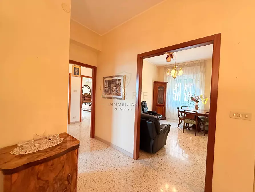 Immagine 11 di Appartamento in vendita  in Via Milano 1 a Chieti