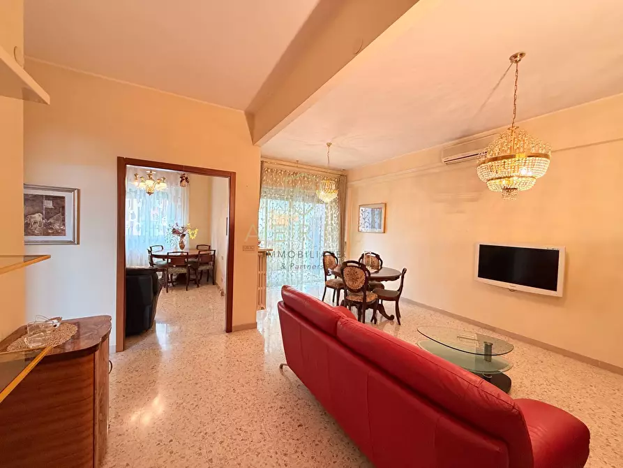 Immagine 9 di Appartamento in vendita  in Via Milano 1 a Chieti