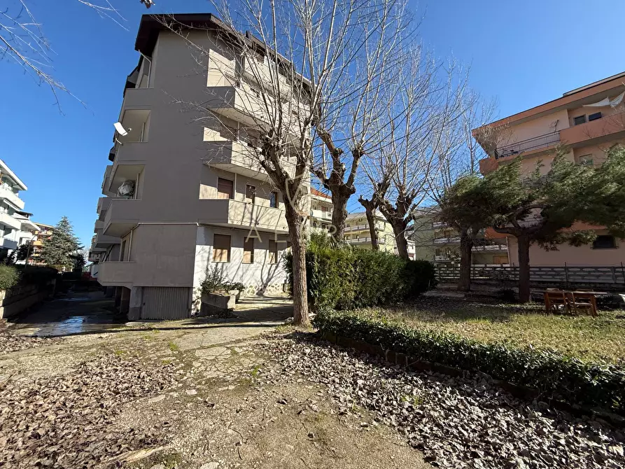 Immagine 6 di Attico in vendita  in Viale Monte Sirente 17 a Francavilla Al Mare