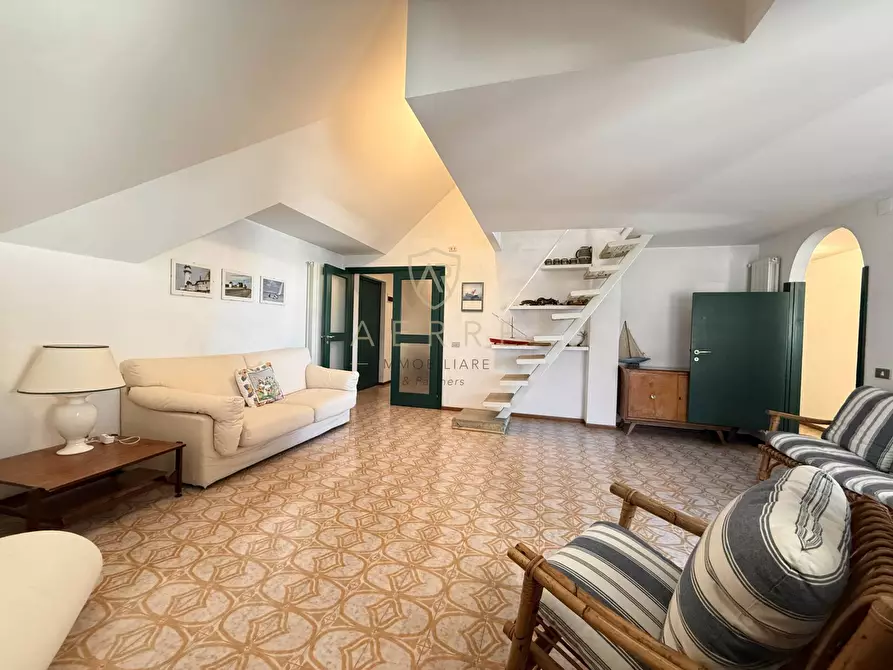 Immagine 8 di Attico in vendita  in Viale Monte Sirente 17 a Francavilla Al Mare