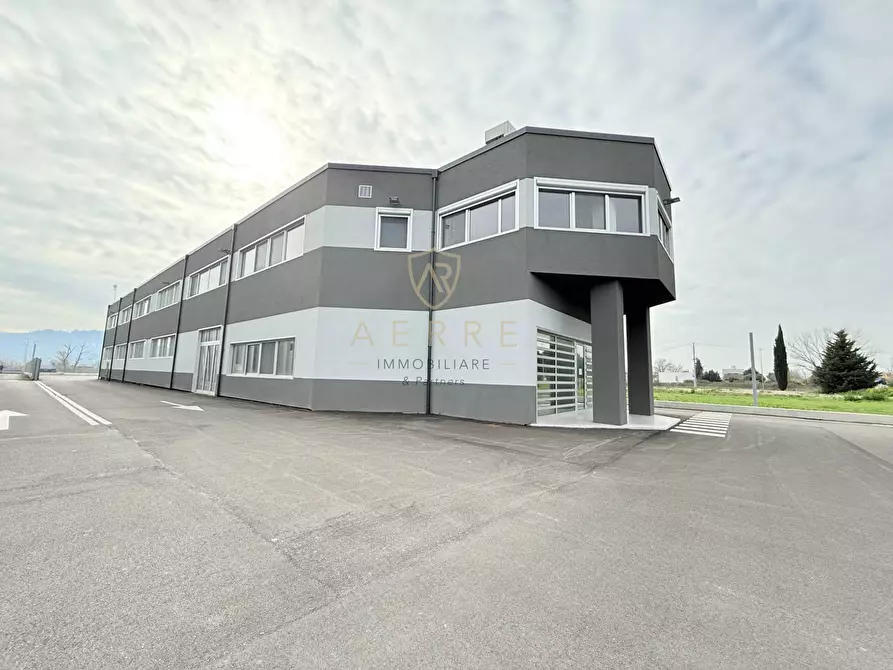 Immagine 2 di Ufficio in affitto  in Via Nazionale 40/A a Cepagatti