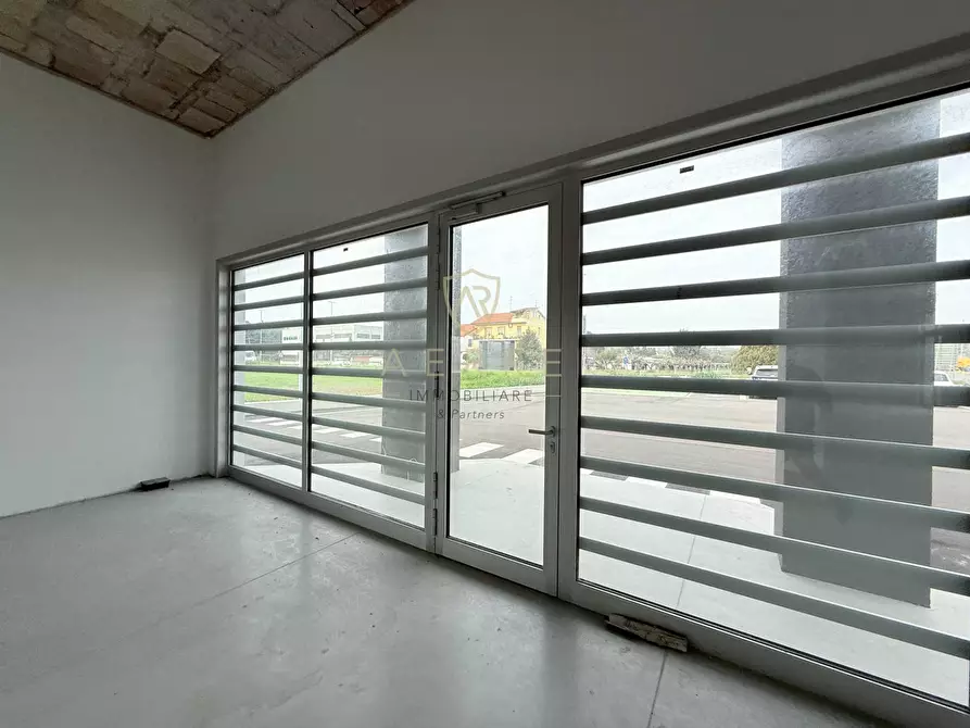 Immagine 5 di Ufficio in affitto  in Via Nazionale 40/A a Cepagatti