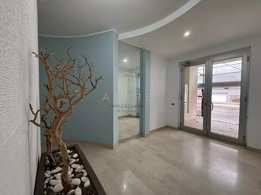 Immagine 3 di Appartamento in vendita  in Lungomare J.F. Kennedy 11 a Francavilla Al Mare