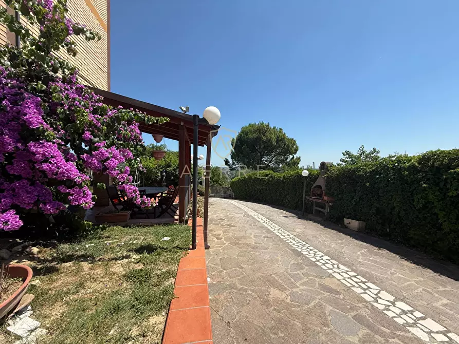 Immagine 55 di Casa semindipendente in vendita  in Strada Licini 61 a Chieti