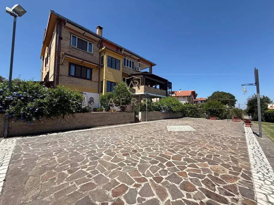 Immagine 59 di Casa semindipendente in vendita  in Strada Licini 61 a Chieti