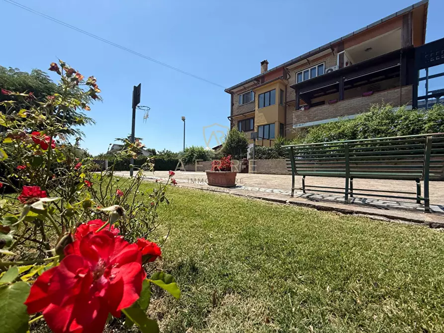 Immagine 1 di Casa semindipendente in vendita  in Strada Licini 61 a Chieti