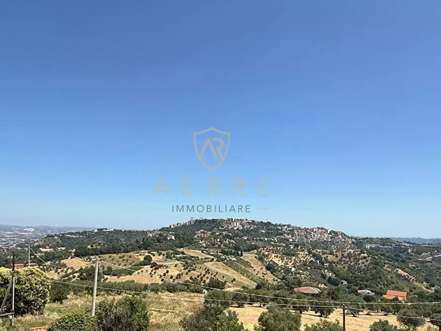 Immagine 16 di Casa semindipendente in vendita  in Strada Licini 61 a Chieti