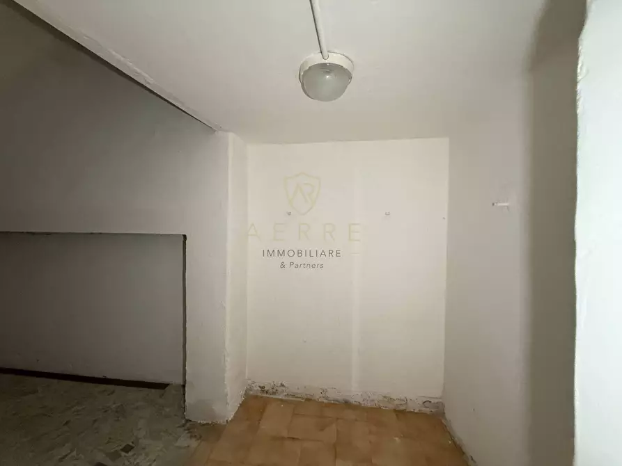 Immagine 23 di Locale commerciale in vendita  in Via Nicola Fabrizi 130/132 a Pescara