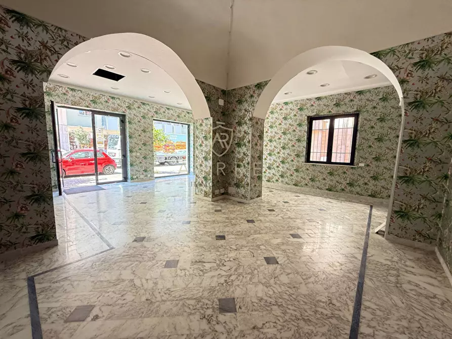 Immagine 3 di Locale commerciale in vendita  in Via Nicola Fabrizi 130/132 a Pescara