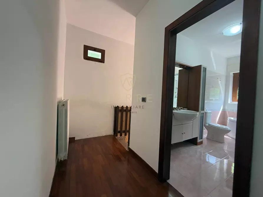 Immagine 21 di Casa indipendente in vendita  in Via Roma 179 a Abbateggio