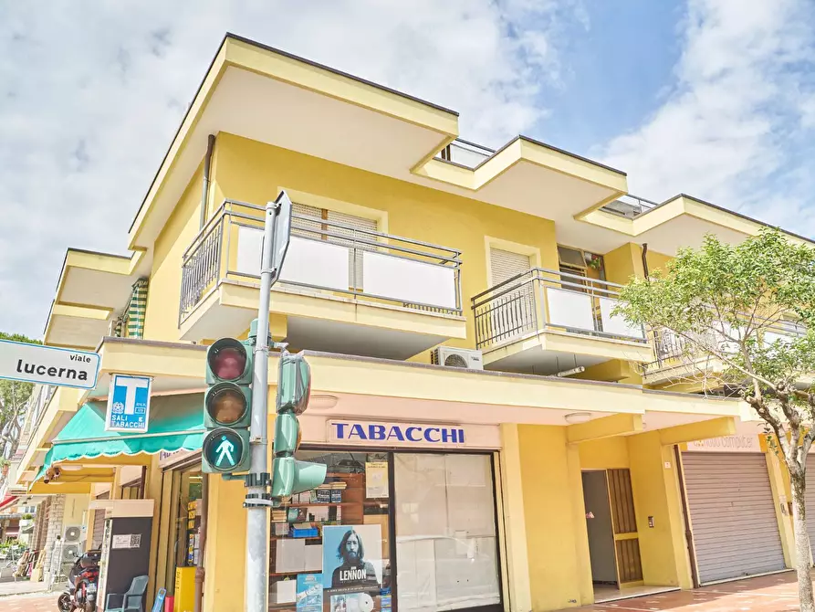 Immagine 2 di Appartamento in affitto  in Viale Lucerna 7 a Rimini