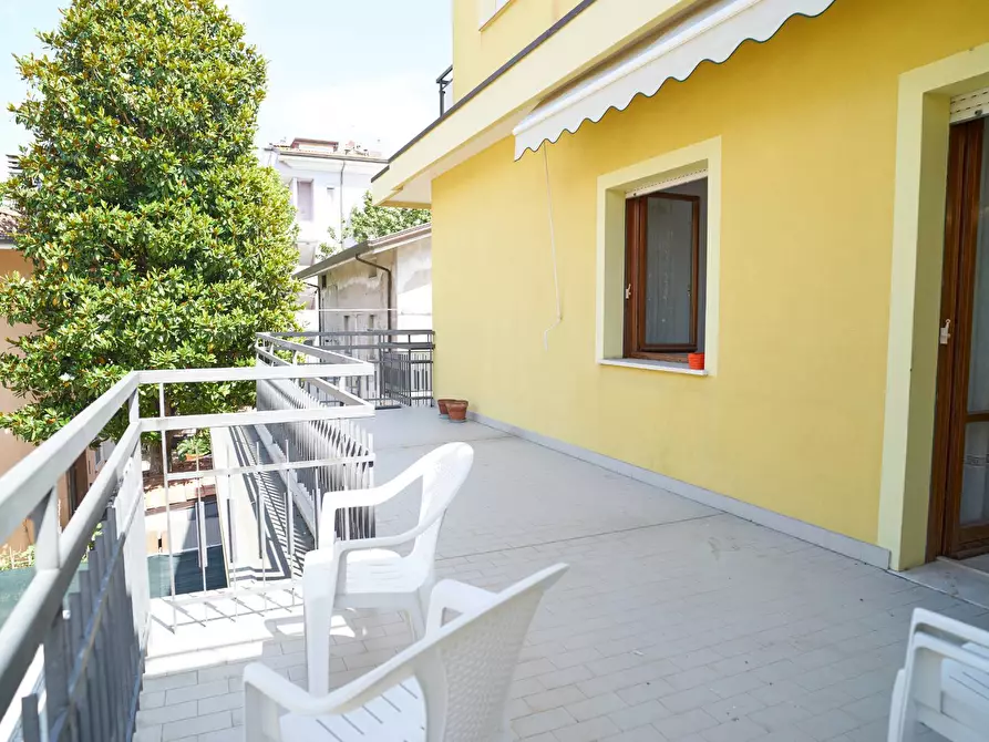 Immagine 5 di Appartamento in affitto  in Viale Lucerna 7 a Rimini