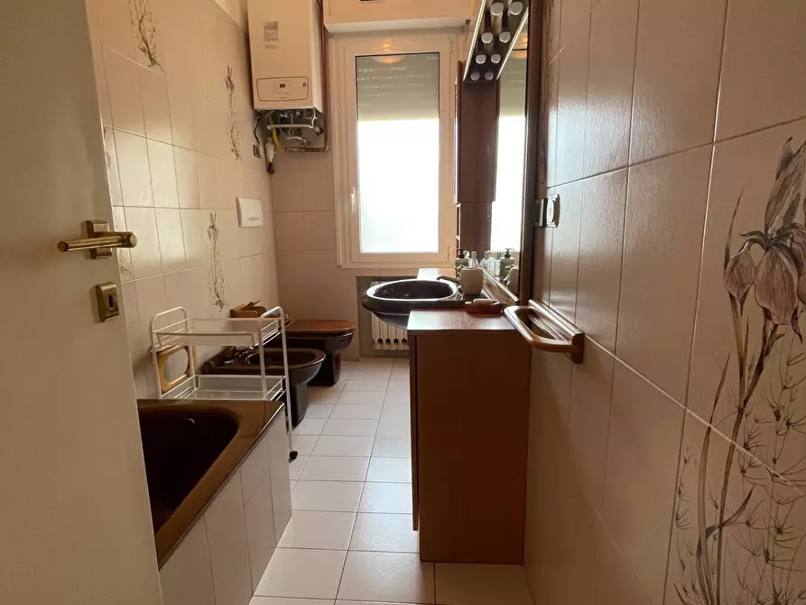 Immagine 5 di Appartamento in vendita  in Viale Dardanelli a Rimini