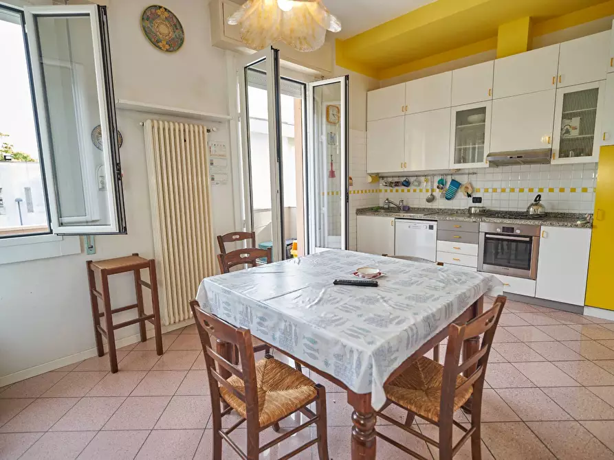 Immagine 2 di Appartamento in affitto  in Viale Pontinia 15 a Rimini