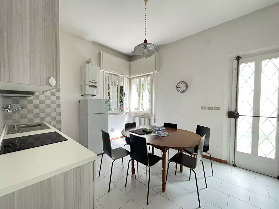 Immagine 3 di Villa in affitto  in Via Giulio Mario Ceccarelli 72 a Rimini