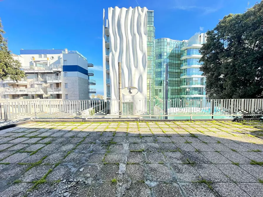 Immagine 9 di Appartamento in affitto  in Viale Regina Elena 45 a Rimini