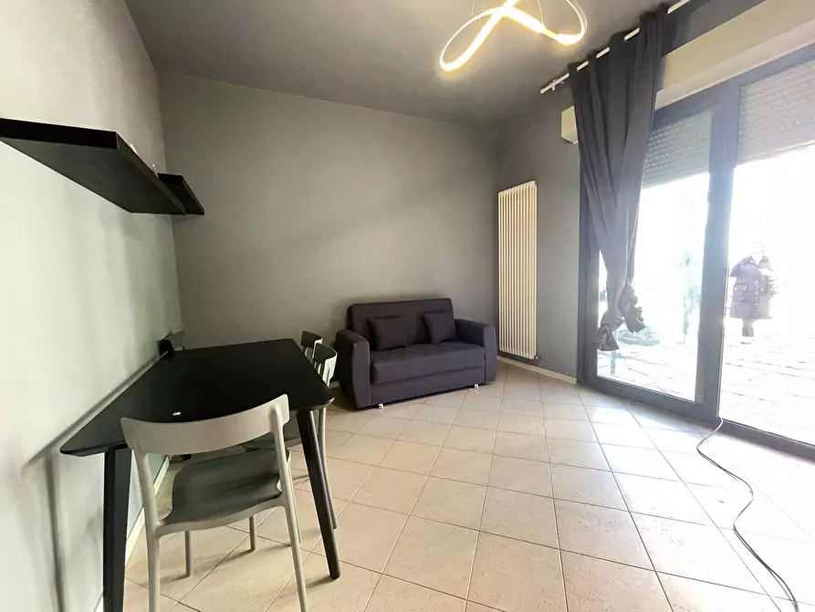 Immagine 6 di Appartamento in affitto  in Viale Regina Elena 45 a Rimini