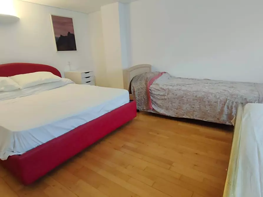 Immagine 12 di Appartamento in affitto  in Viale Amerigo Vespucci 29 a Rimini