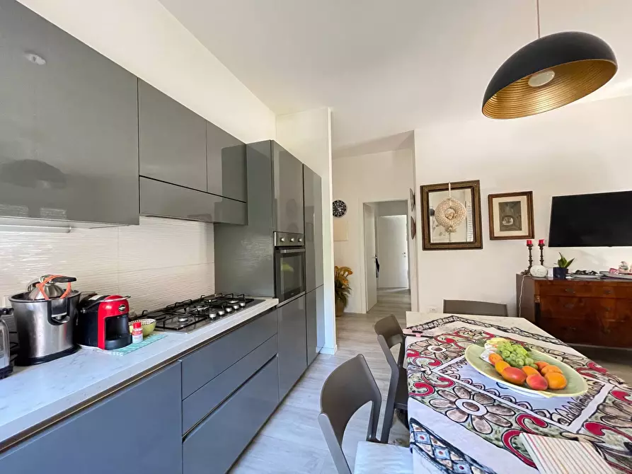 Immagine 5 di Appartamento in affitto  in Viale Vittorio Veneto 1 a Rimini