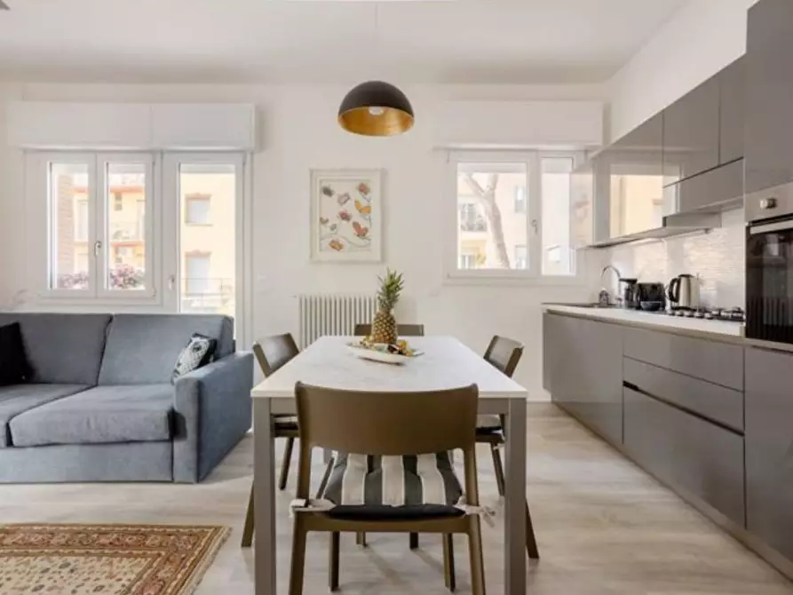 Immagine 14 di Appartamento in affitto  in Viale Vittorio Veneto 1 a Rimini