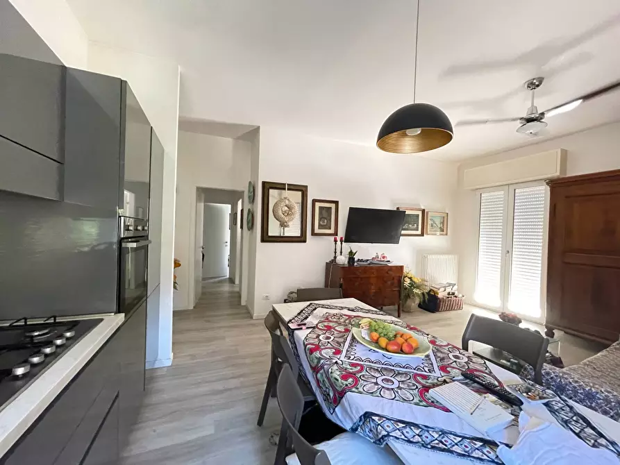 Immagine 21 di Appartamento in affitto  in Viale Vittorio Veneto 1 a Rimini