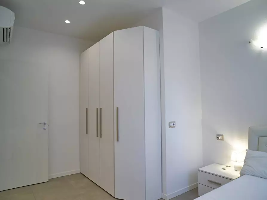 Immagine 15 di Appartamento in affitto  in Viale Mantova 82 a Rimini