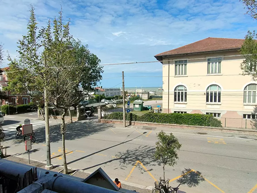 Immagine 2 di Appartamento in vendita  in Viale Regina Margherita 110 a Rimini
