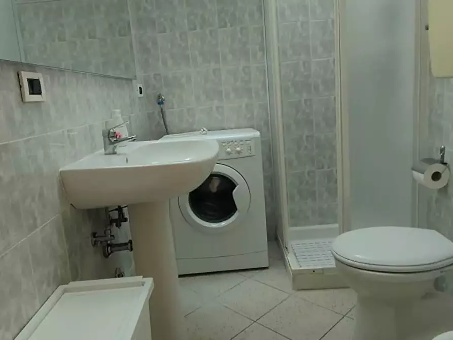 Immagine 8 di Appartamento in vendita  in Viale Regina Margherita 110 a Rimini