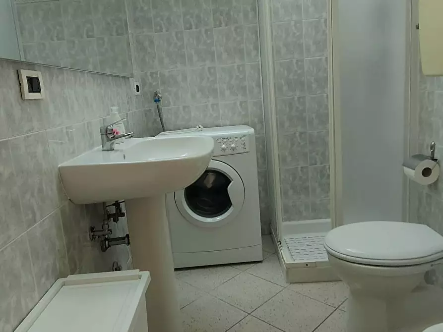 Immagine 14 di Appartamento in vendita  in Viale Regina Margherita 110 a Rimini