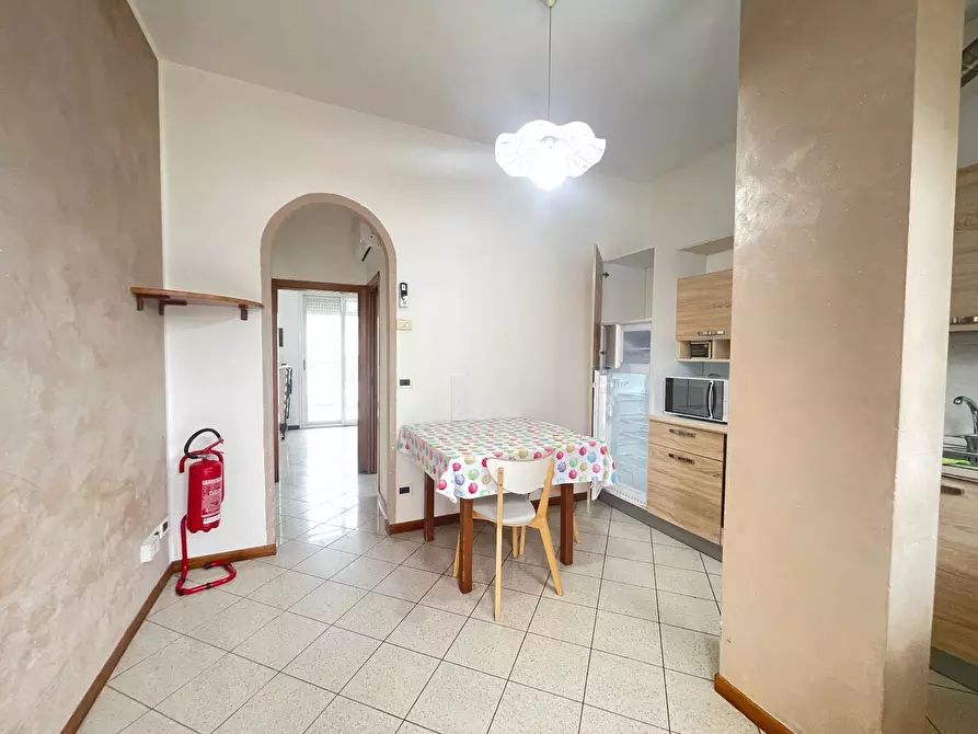 Immagine 27 di Appartamento in vendita  in Viale Regina Margherita 110 a Rimini