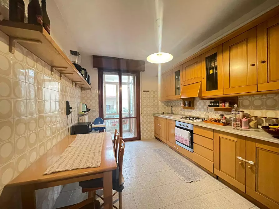 Immagine 6 di Appartamento in vendita  in via melucci 8 a Rimini