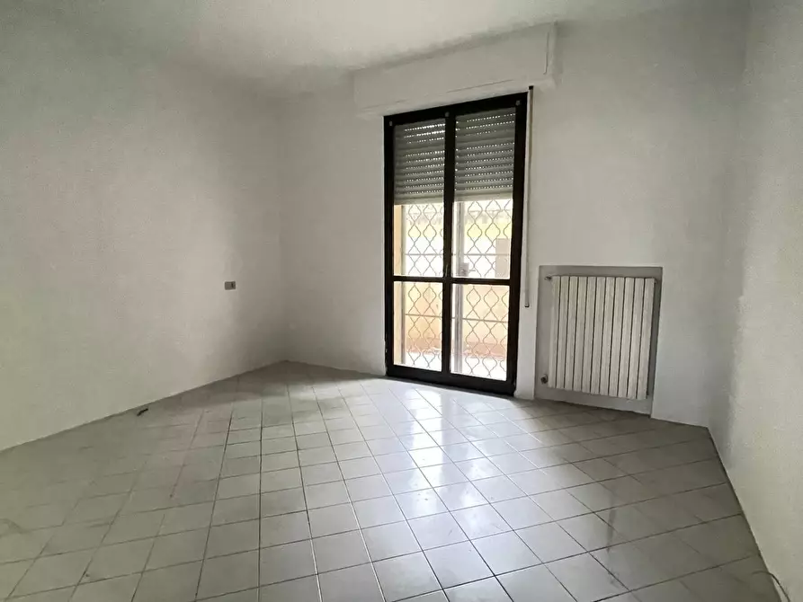 Immagine 9 di Appartamento in vendita  in Via Destra Del Porto a Rimini