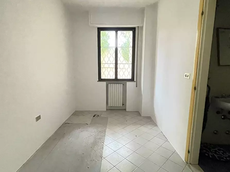 Immagine 10 di Appartamento in vendita  in Via Destra Del Porto a Rimini