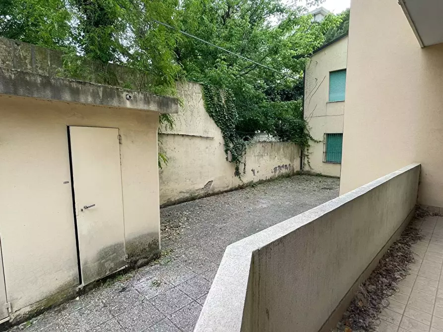 Immagine 13 di Appartamento in vendita  in Via Destra Del Porto a Rimini