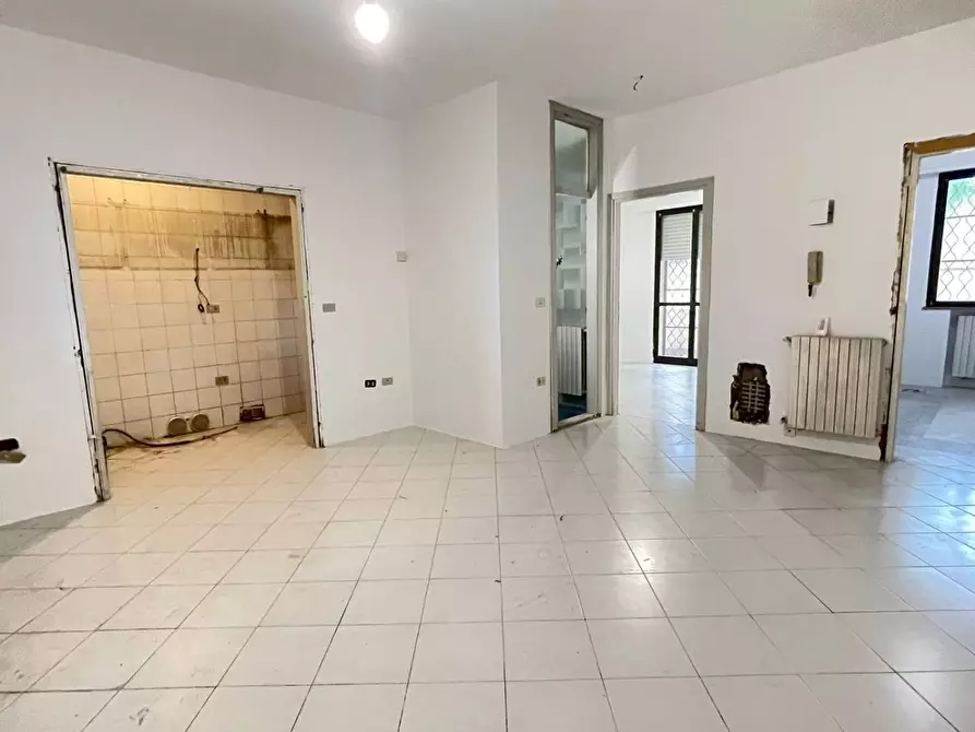 Immagine 15 di Appartamento in vendita  in Via Destra Del Porto a Rimini