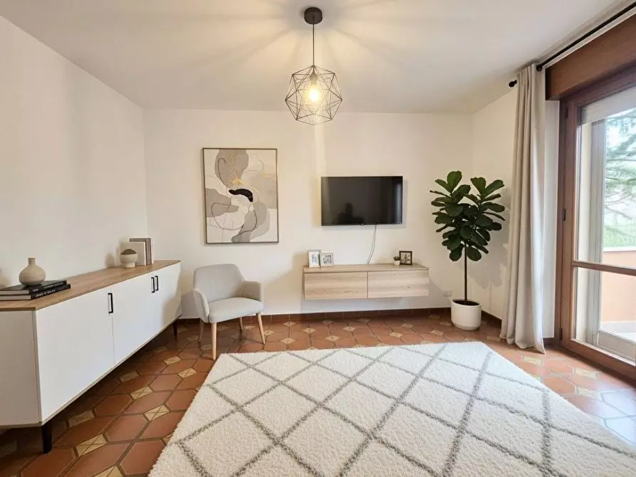 Immagine 1 di Appartamento in affitto  in via melucci 8 a Rimini