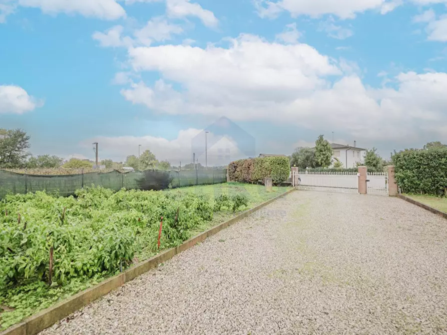 Immagine 24 di Casa semindipendente in vendita  in Via Agozzo 14 a San Biagio Di Callalta