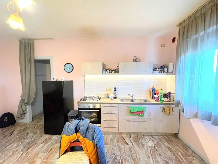 Immagine 3 di Appartamento in vendita  in via silvio zorzi 30 a Treviso