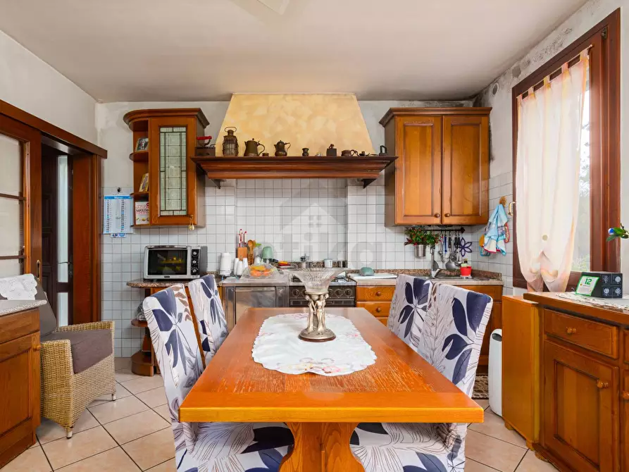 Immagine 6 di Casa semindipendente in vendita  in via Rimembranza a Cessalto
