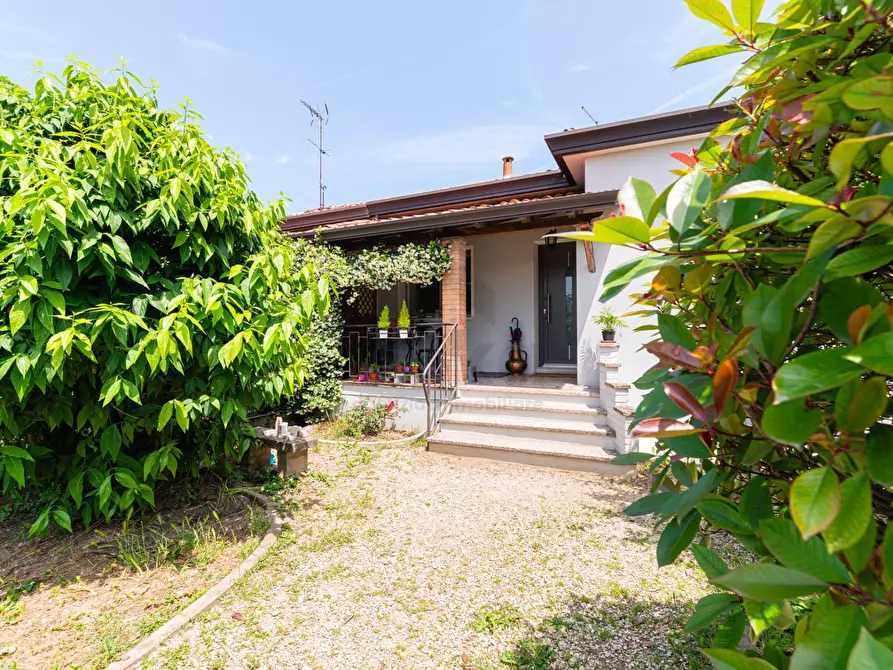 casa indipendente in vendita a Villorba in zona Lancenigo